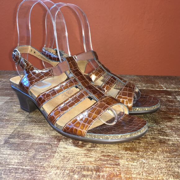 SAS Allegro Heel Strap Sandal Womens 9 M Cognac Croc Brown Comfort Classic Heel - Picture 1 of 8